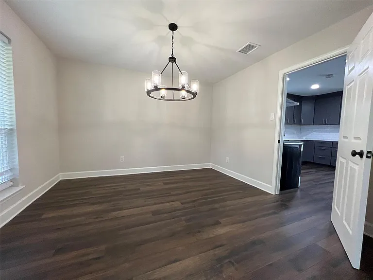 10903 Albury Dr — Photo 6