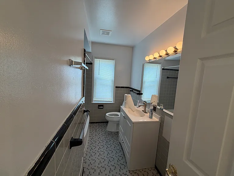 3333 Dudley St — Photo 21