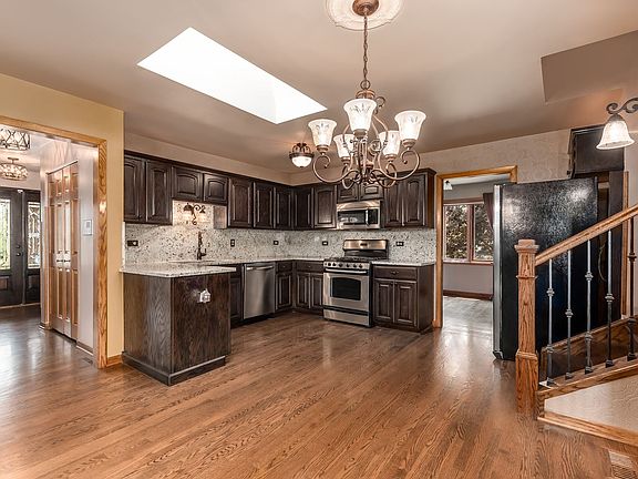 3rd image of 8017 W Wheatfield Dr
