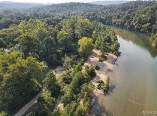 56 Leuckel Dr, Van Buren, MO 63965