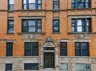 616 S Loomis St #1, Chicago, IL 60607
