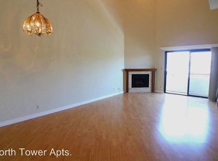 7440 Sepulveda Blvd APT 302, Van Nuys, CA 91405