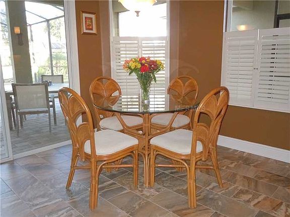 3rd image of 1689 Cottonwood Creek Pl
