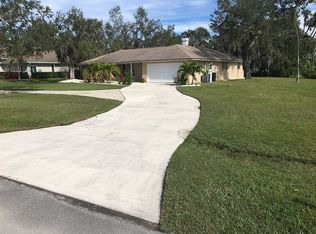 3658 River Woods Dr, Fort Pierce, FL 34946