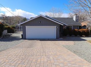 17721 Arlington Pl, Tehachapi, CA 93561