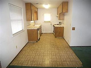 2nd image of 621 Curran Dr