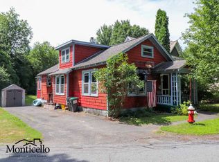 66 Williams St, Niskayuna, NY 12309
