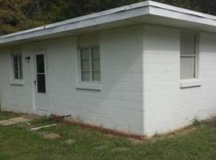 1915 Homeview Rd, Whitsett, NC 27377