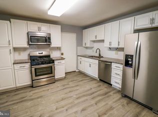 1375 Pershing Blvd APT D9, Reading, PA 19607