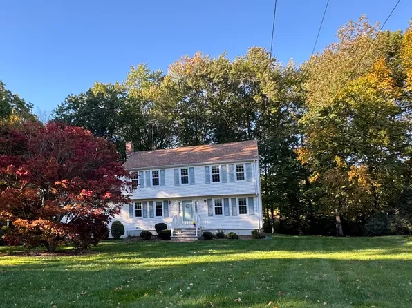 39 Janock Rd, Milford, MA 01757