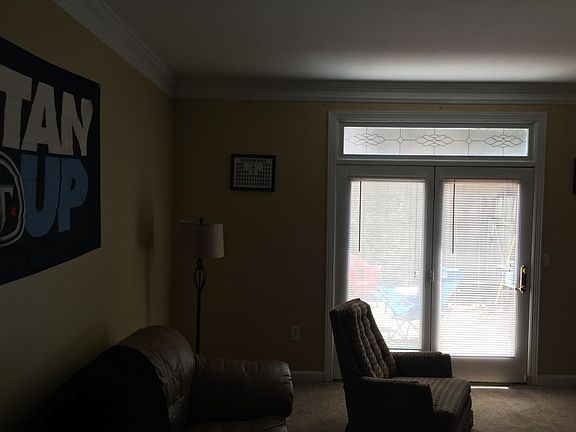 5th image of 311 Rose Hall