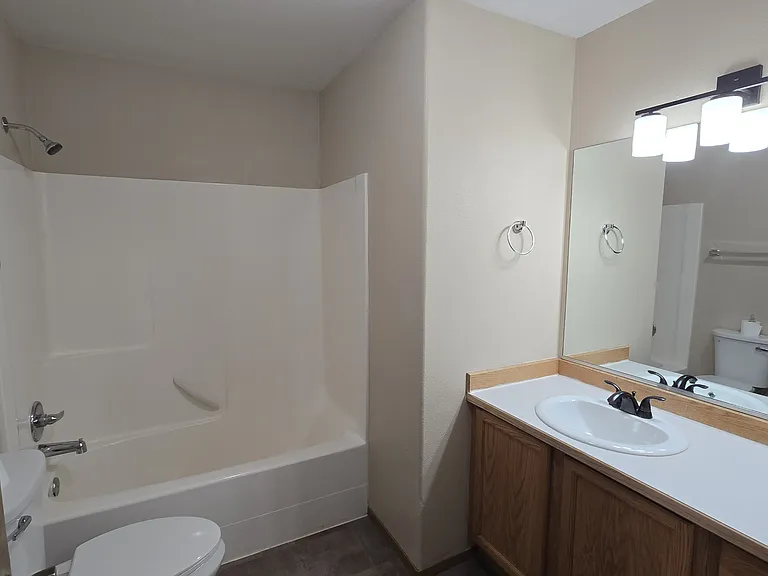1803 N Spokane St — Photo 17