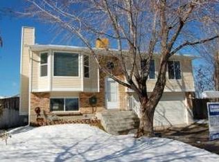 5580 Bluevail Ct, West Jordan, UT 84081