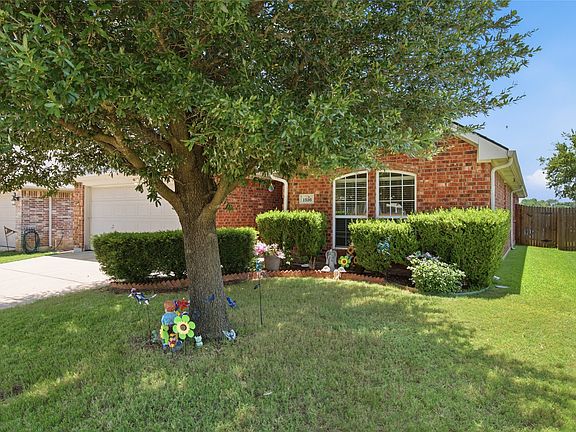 2nd image of 1516 Baslow Ln