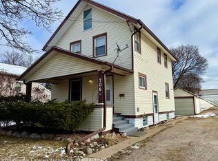 706 N Jenison Ave, Lansing, MI 48915