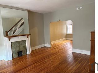 6639 Haddington Ln, Philadelphia, PA 19151