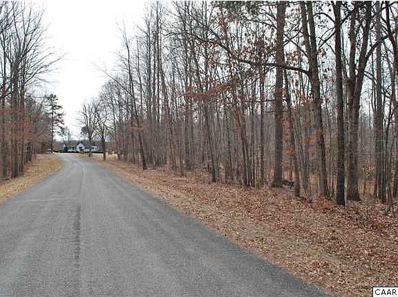 3rd image of 354 Cloverleaf Dr