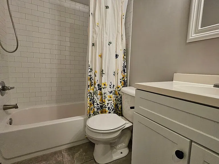 3413 Newport Dr — Photo 13