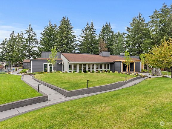 2nd image of 1111 Archwood Drive SW #226