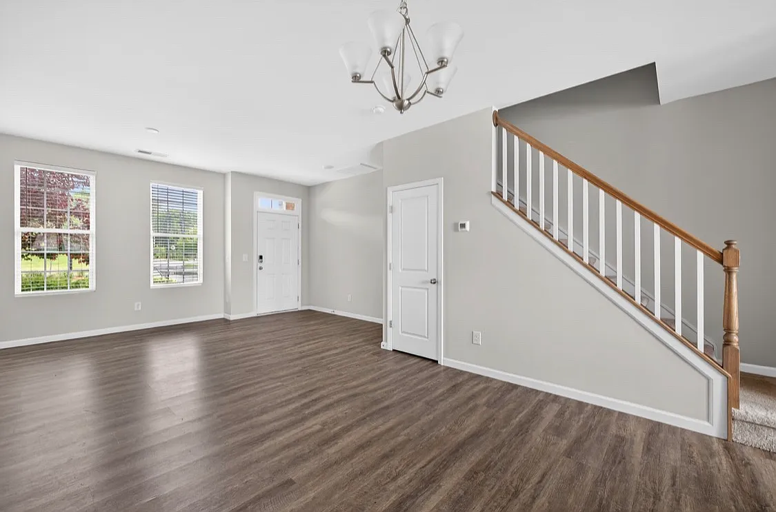 923 Goldmine Hill Ct — Photo 2