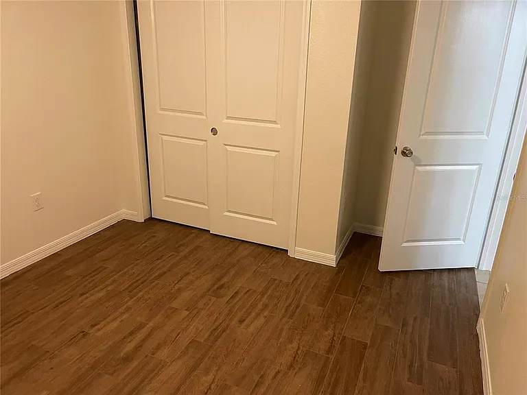 3063 Sanctuary Dr — Photo 3