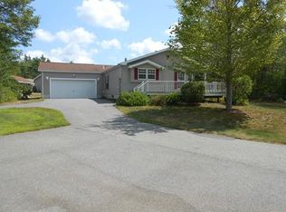 2901 Island Dr, Middleboro, MA 02346