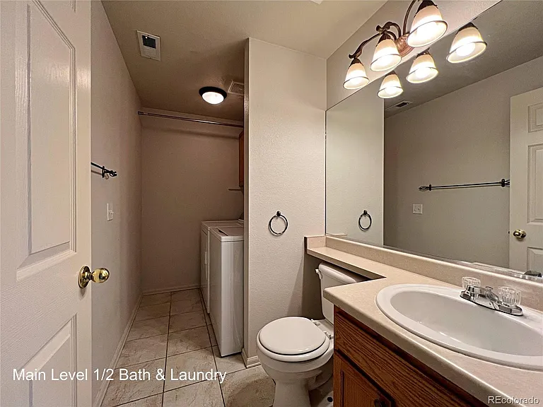 5377 S Ukraine Way — Photo 9