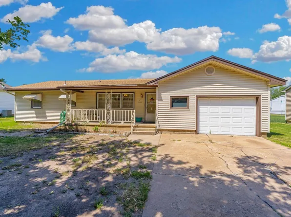 1606 N B St, Wellington, KS 67152