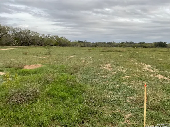 161 Sylas Hayes Loop LOT 24, Leming, TX 78064