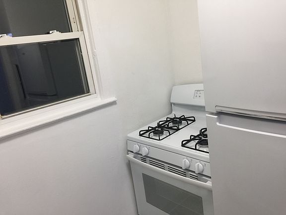 2nd image of 1117 N Kenilworth St APT 8