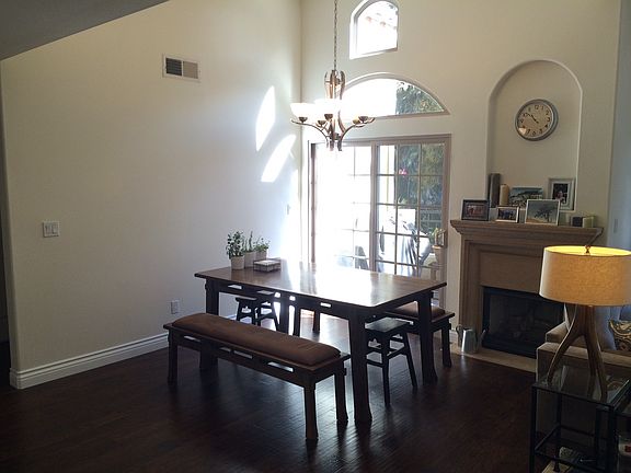 2nd image of 4601 Coldwater Canyon Ave Unit 302