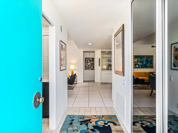 215 Desert Lakes Dr #215, Palm Springs, CA 92264