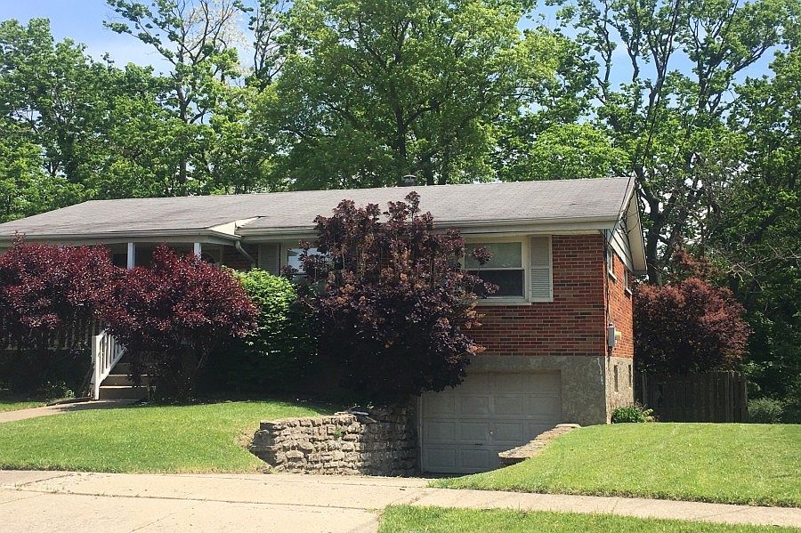 1st image of 982 Fashion Ave