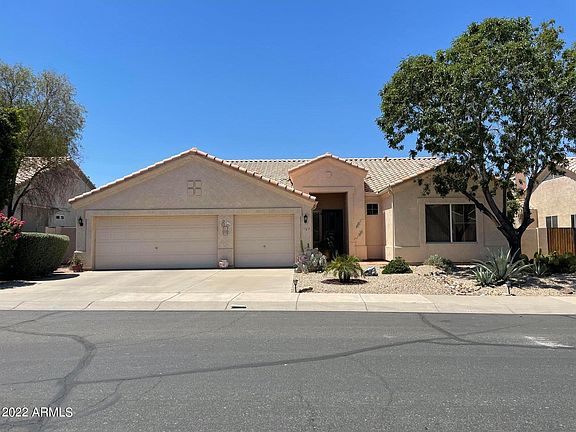 2nd image of 11221 W Bermuda Dr