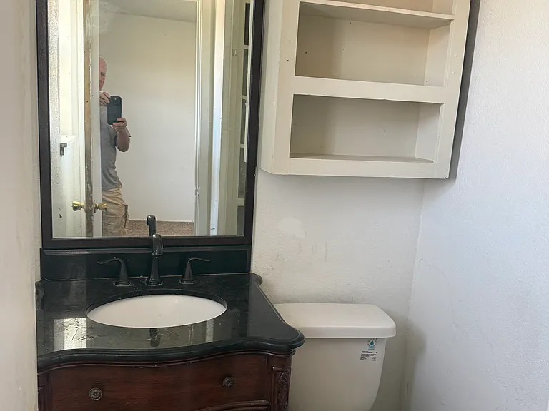 1000 Stuart Dr — Photo 10