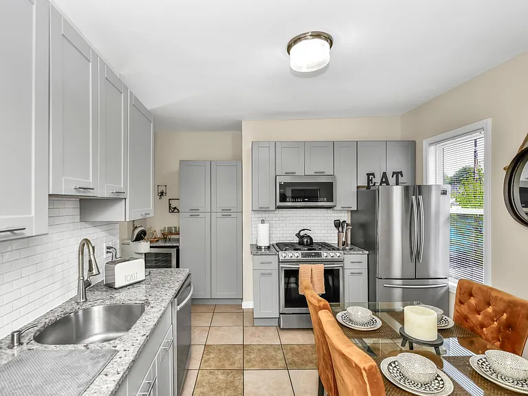 12 Ferndale St #2 — Photo 1