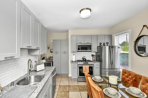 12 Ferndale St #2 Photo 1