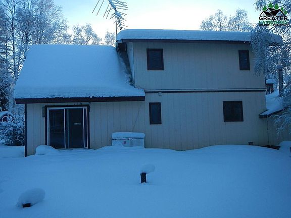 5th image of 1280 Heath Ave