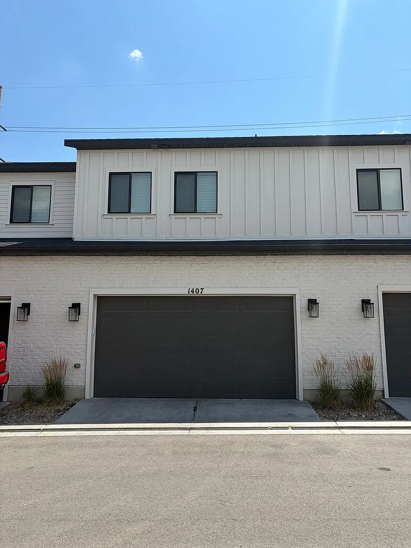 Beautiful Townhouse — Photo 4