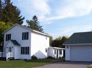 1212 Michigan St, Waupaca, WI 54981