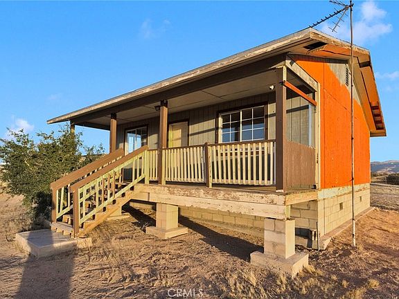 3rd image of 46969 Tonopah St