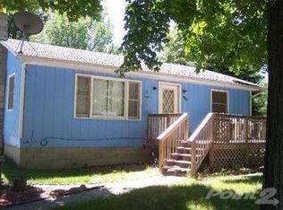 7980 Forest Beach Rd, Watervliet, MI 49098