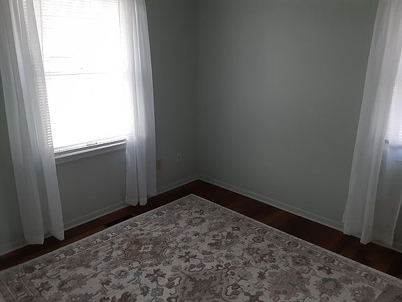 3rd image of 6205 Marywood Ave
