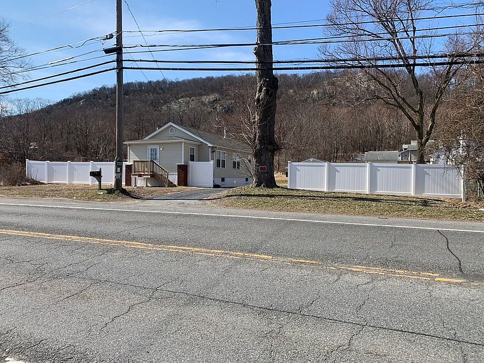 1st image of 38 Windsor Hwy