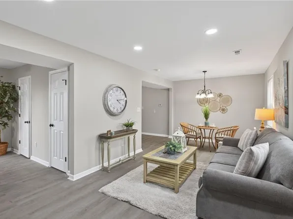 733 Hampton Ave, Newport News, VA 23607