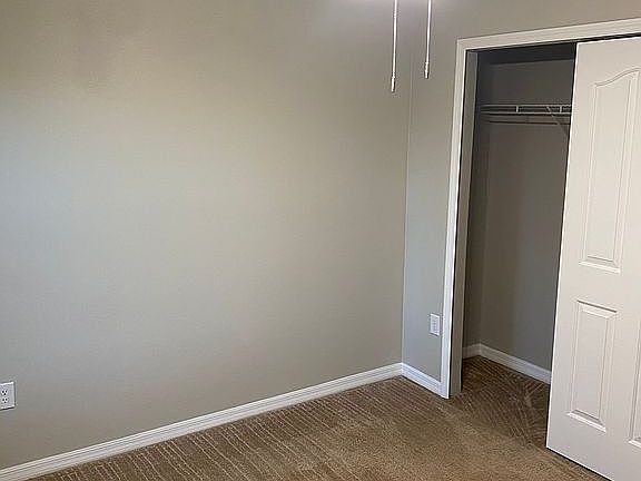 2nd image of 11536 Chateaubriand Ave