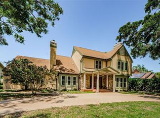 10600 Indian Hills Ct, Seminole, FL 33777