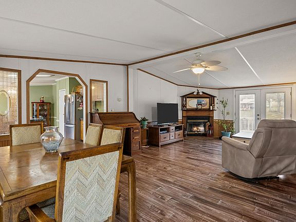 4th image of 159 Anglers Haven Rd