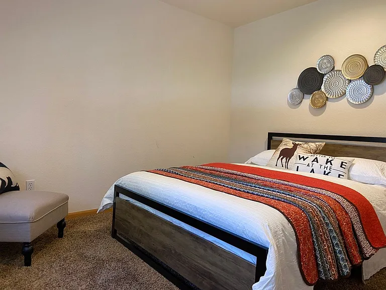 1654 Plateau Cir — Photo 12