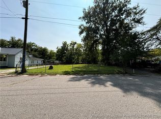 306 Homewood St, Fayetteville, NC 28306